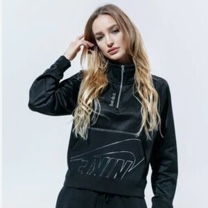 Nike Women's Large Icon Clash 1/4 Zip Black Silver Pullover Fleece